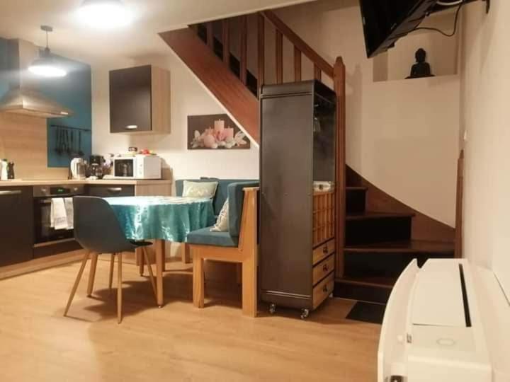 Gite Merlin Spa Privatif Et Sauna Trélévern Exterior foto
